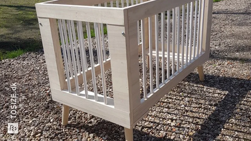 Make your own poplar plywood bed, just like Harro