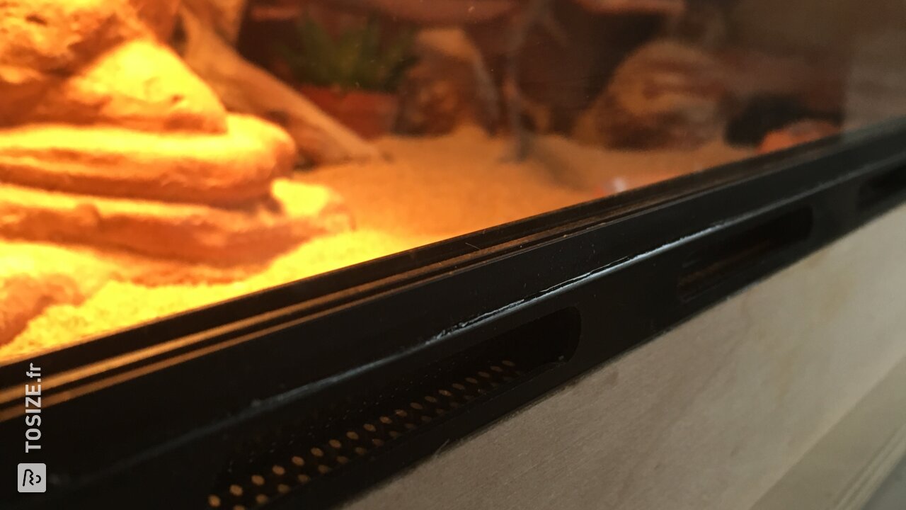 Anthony, un passionné de reptiles, a fabriqué ce terrarium à la taille.