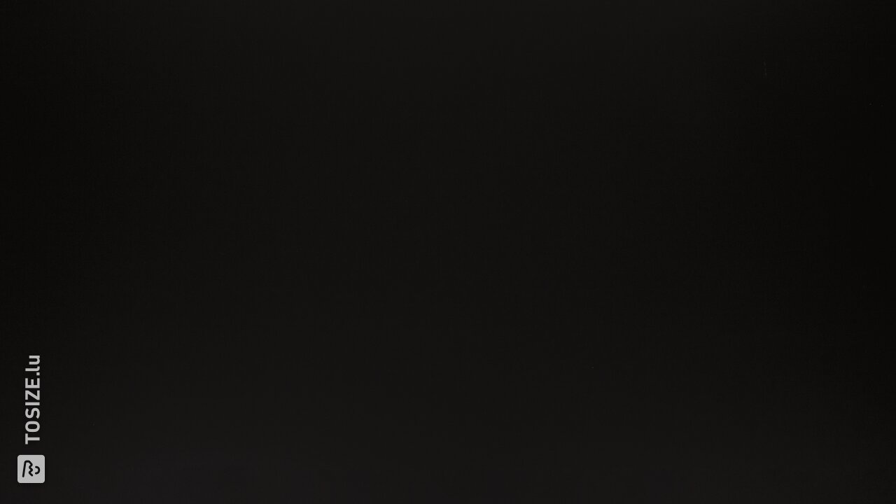 113 CST Elegant black